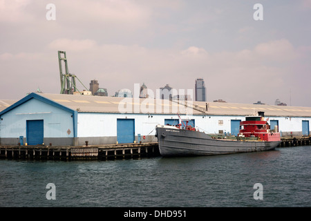 Lager am East River in Brooklyn Stockfoto