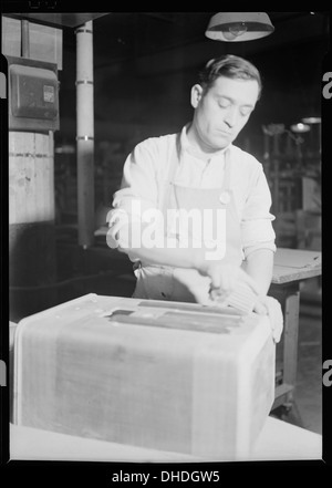 Camden, New Jersey - Schrank machen. RCA Victor. Nahaufnahme von Sander. 518698 Stockfoto