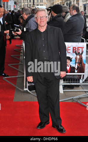 Phil Davis außerhalb Wette - UK-Film-Premiere statt im Cineworld Haymarket - Ankünfte London England - 24.04.12 Stockfoto