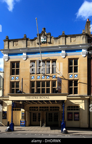 Außenseite des Theatre Royal, Windsor Town, Royal Berkshire County, England, UK Stockfoto