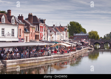 Läden und Häuser in Saint-Leu Bezirk von Amiens, Somme, Picardie, Frankreich, Europa Stockfoto