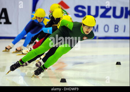 Turin, Italien. 7. November 2013. während die ISU Short-Track Eisschnelllauf-Weltcup. Bildnachweis: Aktion Plus Sport/Alamy Live-Nachrichten Stockfoto