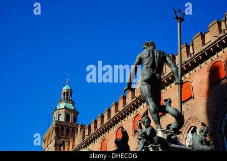 Fontana del Nettuno, Piazza Maggiore, Bologna, Emilia-Romagna, Italien, Europa Stockfoto