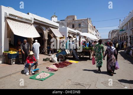 Der Souk in der Medina, UNESCO-Weltkulturerbe, Essaouira, Atlantikküste, Marokko, Nordafrika, Afrika Stockfoto