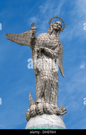 Statue der Jungfrau Maria de Quito, El Panecillo Hügel, Quito, Provinz Pichincha, Ecuador Stockfoto