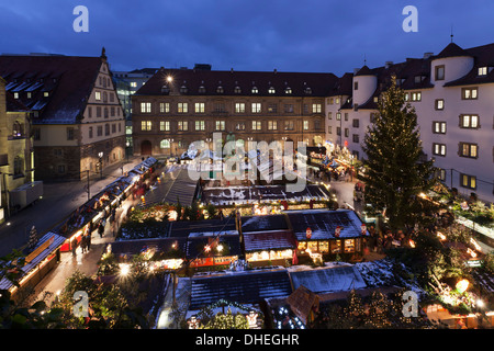 Weihnachtsmarkt am Schillerplatz Square, Stuttgart, Baden-Württemberg, Deutschland, Europa Stockfoto