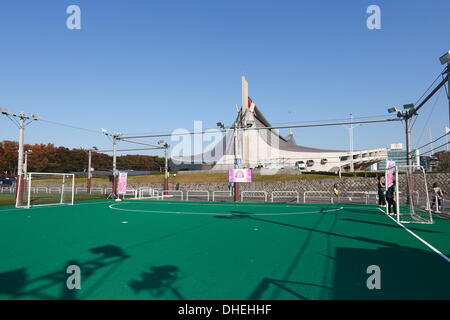 Gesamtansicht, 8. November 2013 - Fußball: Nadeshiko Freunde Platz Kick-off Veranstaltung am nationalen Yoyogi Stadium Futsal Gericht, Tokio, Japan. (Foto: AFLO SPORT) [0006] Stockfoto