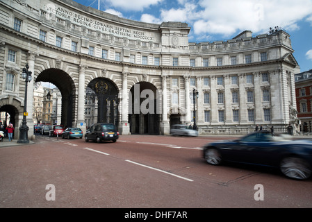 Admiralty Arch am östlichen Ende von The Mall in London Stockfoto