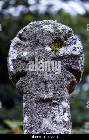 Draufsicht auf den Sancreed Friedhof überqueren. Stockfoto