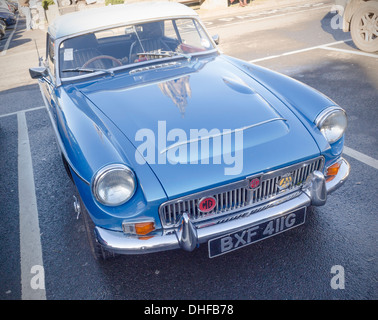 Makellose metallic blau 1969 MG-C englische Sportwagen-Klassiker Stockfoto