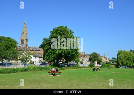 St. Marien-Kirche und St. Marien Hill aus Stadt Wiesen, Stamford, Lincolnshire, England, Vereinigtes Königreich Stockfoto