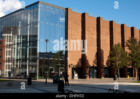 Aston University Bibliotheksgebäude, Birmingham, UK Stockfoto