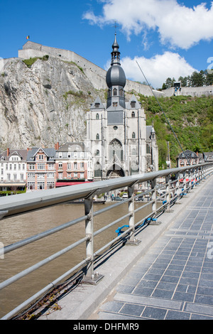 Dinant in den belgischen Ardennen auf Maas Stockfoto