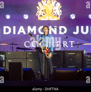 Ein Konzert in der Mall am 4. Juni 2012 im Buckingham Palace in London, H.M diamantene Thronjubiläum der Queen zu feiern statt. Stockfoto