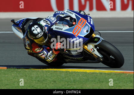 Valencia, Spanien. 9. November 2013. Jorge Lorenzo (Yamaha Factory Racing) während des Qualifyings am Ricardo Tormo Rennstrecke von Valencia Credit: Action Plus Sport/Alamy Live News Stockfoto