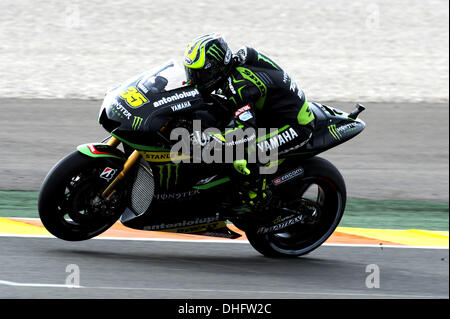 Valencia, Spanien. 9. November 2013. Cal Crutchlow (Monster Yamaha Tech 3) während des Qualifyings am Ricardo Tormo Rennstrecke von Valencia Credit: Action Plus Sport/Alamy Live News Stockfoto