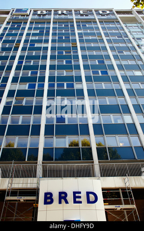 GEZÜCHTET von Bank Paris, Frankreich Stockfoto