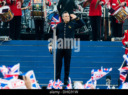 Ein Konzert in der Mall am 4. Juni 2012 im Buckingham Palace in London, H.M diamantene Thronjubiläum der Queen zu feiern statt. Stockfoto