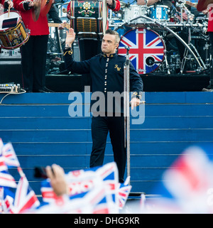 Ein Konzert in der Mall am 4. Juni 2012 im Buckingham Palace in London, H.M diamantene Thronjubiläum der Queen zu feiern statt. Stockfoto