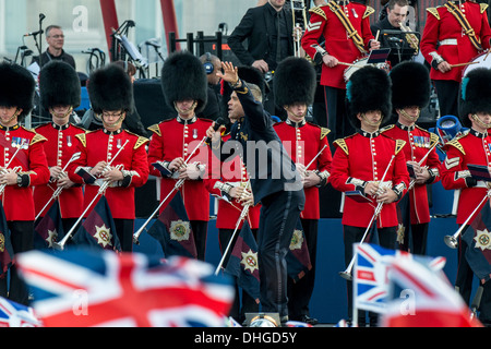 Ein Konzert in der Mall am 4. Juni 2012 im Buckingham Palace in London, H.M diamantene Thronjubiläum der Queen zu feiern statt. Stockfoto