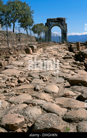 Römische Ruinen von Caparra, Straße und Bogen, Silber-route, Guijo de Granadilla, Caceres-Provinz Extremadura, Spanien, Europa Stockfoto