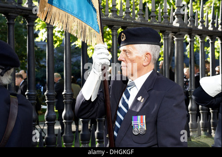 Mitglied der Royal British Legion auf Parade am St. Pauls Cathedral, London, England Stockfoto