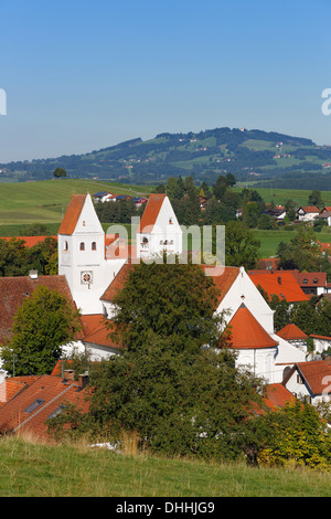 Pfarrei Kirche des St. Johannes des Täufers vor Auersberg Berg, Steingaden, Pfaffenwinkel Region, Upper Bavaria, Bavaria Stockfoto