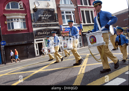 Loyalist Orange Lodge März, London Road, Liverpool, Juli 2013 Stockfoto