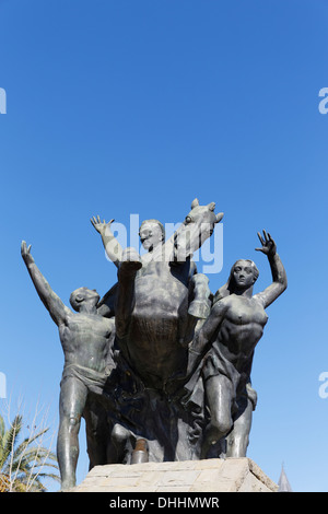 Atatürk-Denkmal von Hueseyin Gezer, 1965, Cumhuriyet Meydani Quadrat, Antalya, Türkische Riviera, Provinz Antalya, Türkei Stockfoto