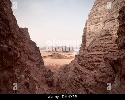 Atemberaubende Aussicht von Wadi Rum, sieben Säulen der Weisheit wandern, Jordanien, Naher Osten, Asien Stockfoto