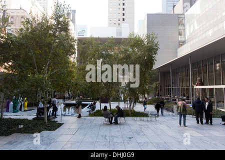 Skulptur Garten, MoMa The Museum of Modern Art, Manhattan, New York City, Vereinigte Staaten von Amerika. Stockfoto