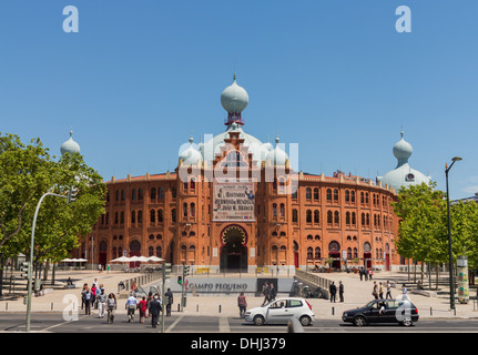 Die Stierkampfarena Campo Pequeno / Praca de Touros do Campo Pequeno, Stierkampfarena in Lissabon, Portugal Stockfoto