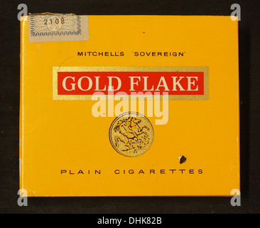 Gold Flake Zigaretten, Mitchells Sovereign Stockfoto