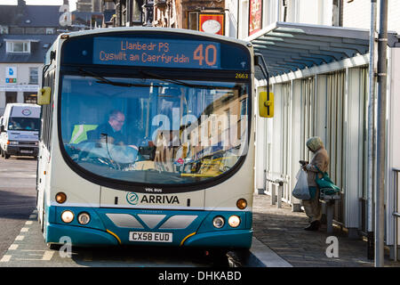 Aberystwyth, Wales, UK. 12. November 2013. Zwei Buslinien zur drohenden Schließung in mid Wales gewannen einen Aufschub.  Ursprünglich hat wegen Ende am 21. Dezember dieses Jahres, die walisische Regierung zugestimmt, Busse entlang der 40 von Aberystwyth, Carmarthen und die 50 aus Synode Inn, Aberystwyth bis Juni 2014 zu finanzieren.  Bildnachweis: Keith Morris / Alamy Live News Stockfoto