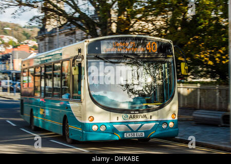 Aberystwyth, Wales, UK. 12. November 2013. Zwei Buslinien zur drohenden Schließung in mid Wales gewannen einen Aufschub.  Ursprünglich hat wegen Ende am 21. Dezember dieses Jahres, die walisische Regierung zugestimmt, Busse entlang der 40 von Aberystwyth, Carmarthen und die 50 aus Synode Inn, Aberystwyth bis Juni 2014 zu finanzieren.  Bildnachweis: Keith Morris / Alamy Live News Stockfoto