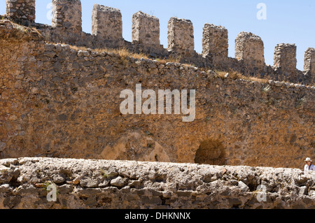 Ruinen der byzantinischen, seldschukischen und osmanischen Festung in Alanya, Mittelmeerküste der Türkei Stockfoto