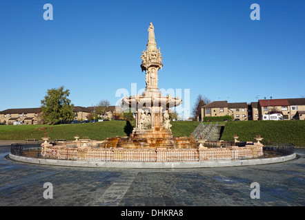 Die Doulton Springbrunnen im Glasgow Green Park im Eastend von Glasgow durch den River Clyde Stockfoto