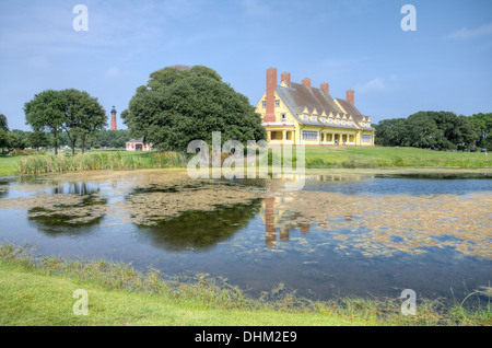Whalehead Club und Currituck Lighthouse in Corolla in Outer Banks von North Carolina Stockfoto
