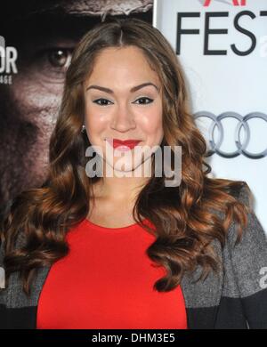 Los Angeles, CA, USA. 12. November 2013. Diana Degarmo im Ankunftsbereich für LONE SURVIVOR Gala-Vorführung beim AFI FEST 2013 präsentiert von Audi, TCL Chinese 6 Sälen (ehemals Grauman), Los Angeles, CA 12. November 2013. © Dee Cercone/Everett Collection/Alamy Live-Nachrichten Stockfoto