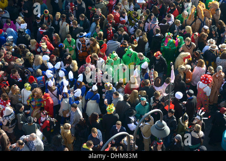 Karneval, im lokalen Dialekt Kölsch "Fastelovend" genannt wird, ist sehr wichtig in Köln. 11:11 am 11. November Stockfoto