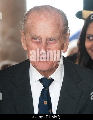 Prinz Philip, Duke of Edinburgh besucht Windsor Guildhall während einer breiten UK-Tour anlässlich der Königin Diamond Jubilee Windsor, England - 30.04.12 Credit: Zak Hussein/WENN.com Featuring: Prinz Philip, Duke of Edinburgh wo: Windsor, Großbritannien Stockfoto