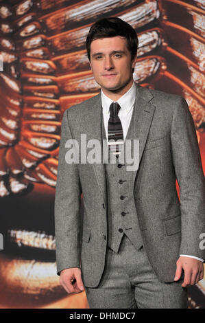 Berlin, Deutschland. 12. November 2013. Josh Hutcherson - The Hunger Games Premiere - CATCHING FIRE im CINESTAR SONY CENTER in Berlin 12. November 2013 - Foto: SuccoMedia / Ralf Succo/Picture Alliance © Dpa picture-Alliance/Alamy Live News Stockfoto