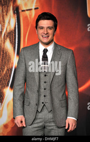 Berlin, Deutschland. 12. November 2013. Josh Hutcherson - The Hunger Games Premiere - CATCHING FIRE im CINESTAR SONY CENTER in Berlin 12. November 2013 - Foto: SuccoMedia / Ralf Succo/Picture Alliance © Dpa picture-Alliance/Alamy Live News Stockfoto