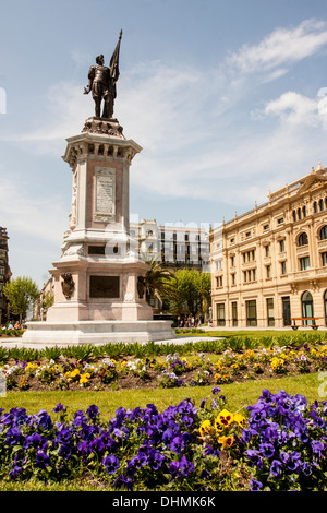 Okendo Square und Victoria Eugenia Teatre, Donostia - San Sebastián, Baskenland Stockfoto