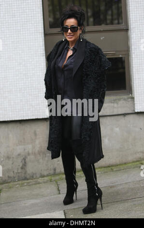 Nancy Dell'Olio in den ITV Studios London, England - 03.05.12 Stockfoto