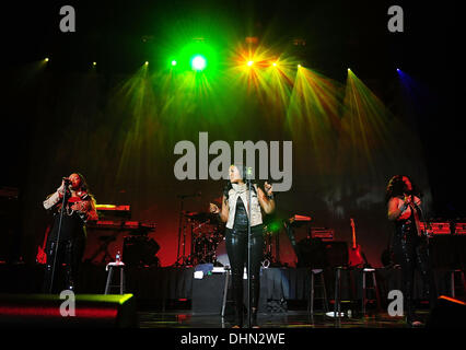 Leanne "Lelee" Lyons, Cheryl "Coko" Clemons und Tamara "Taj" Johnson-George von SWV führt Bank United Center. Miami, Florida - 05.05.12 Stockfoto