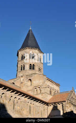 Kirche Notre-Dame-du-Port Clermont-Ferrand Puy-de-Dôme Auvergne massiv-Frankreich Mitteleuropa Stockfoto