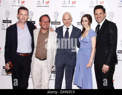 Enda Walsh, Michael Cerveris, Cristin Milioti und Steve Kazee statt den Lucille Lortel Awards 2012 an NYU Skirball Center - Presse Raum New York City, USA - 06.05.12 Stockfoto