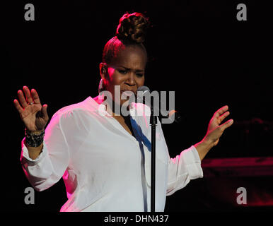 Trecina Atkins-Campbell von Mary Mary führt im Hard Rock Live im Seminole Hard Rock Hotel und Casino ft. Lauderdale, Florida - 06.05.12 Stockfoto