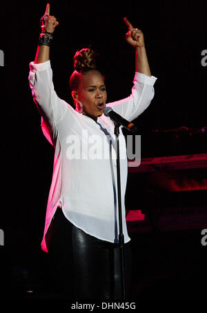 Trecina Atkins-Campbell von Mary Mary führt im Hard Rock Live im Seminole Hard Rock Hotel und Casino ft. Lauderdale, Florida - 06.05.12 Stockfoto